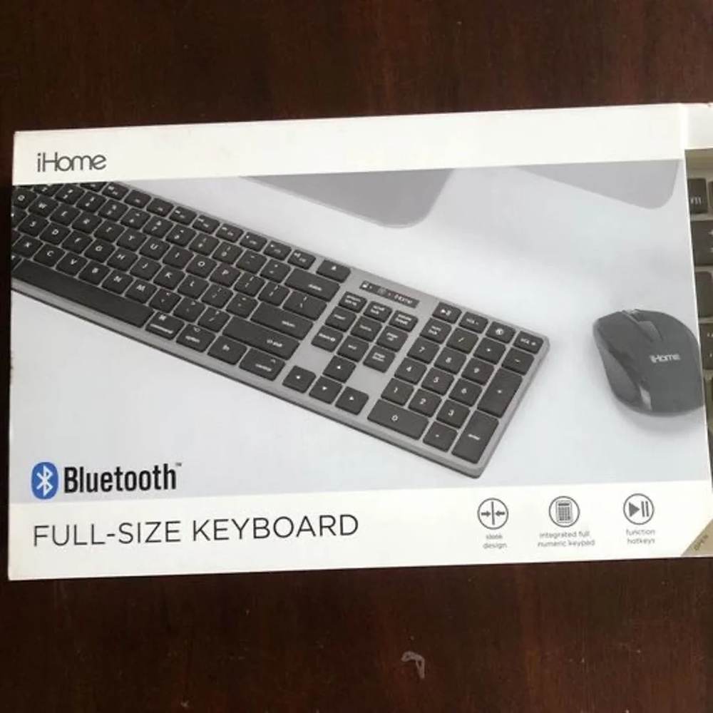 iHome bluetooth Full Size Keyboard